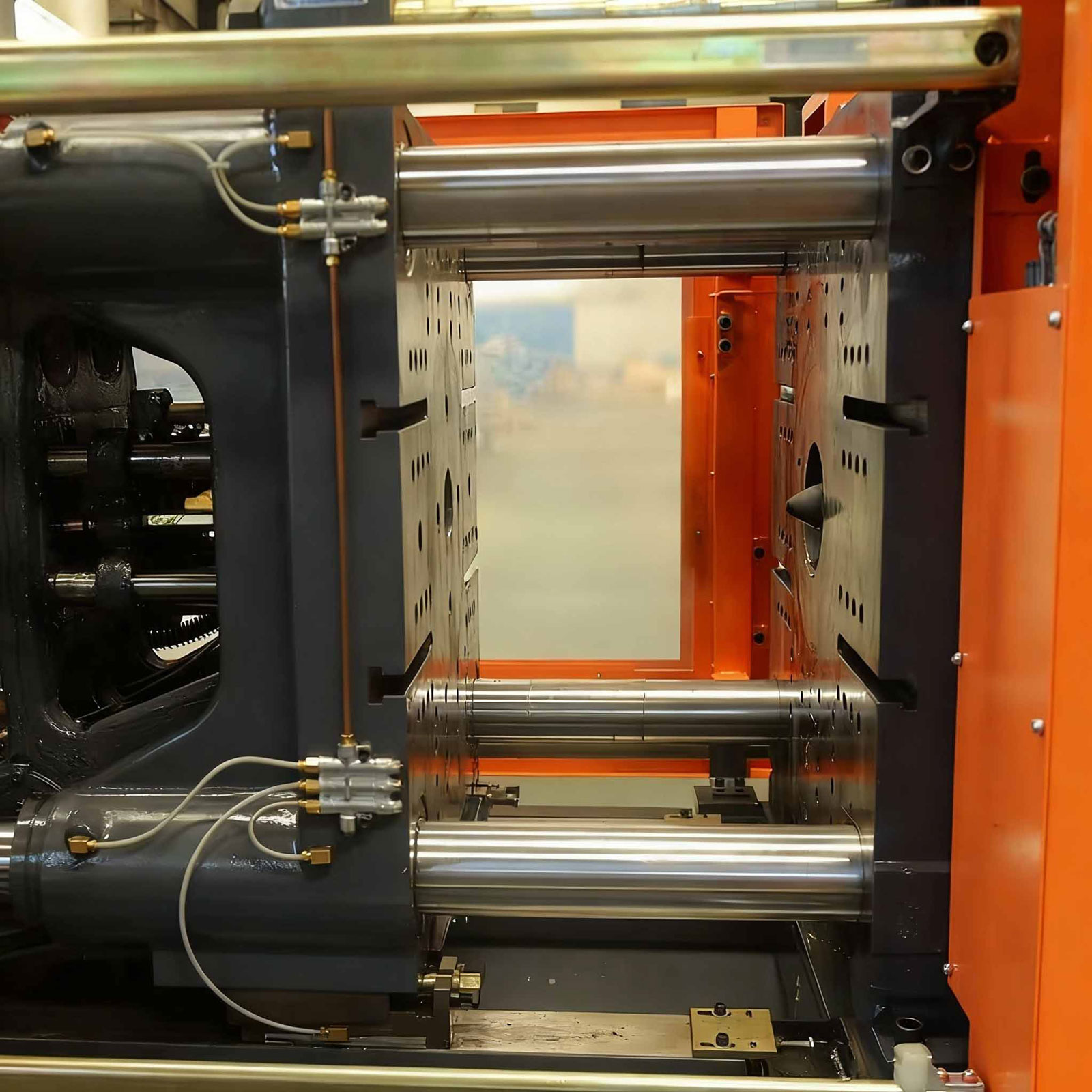 آلة تصنيع النباتات الاصطناعية - شجرة الصنوبر