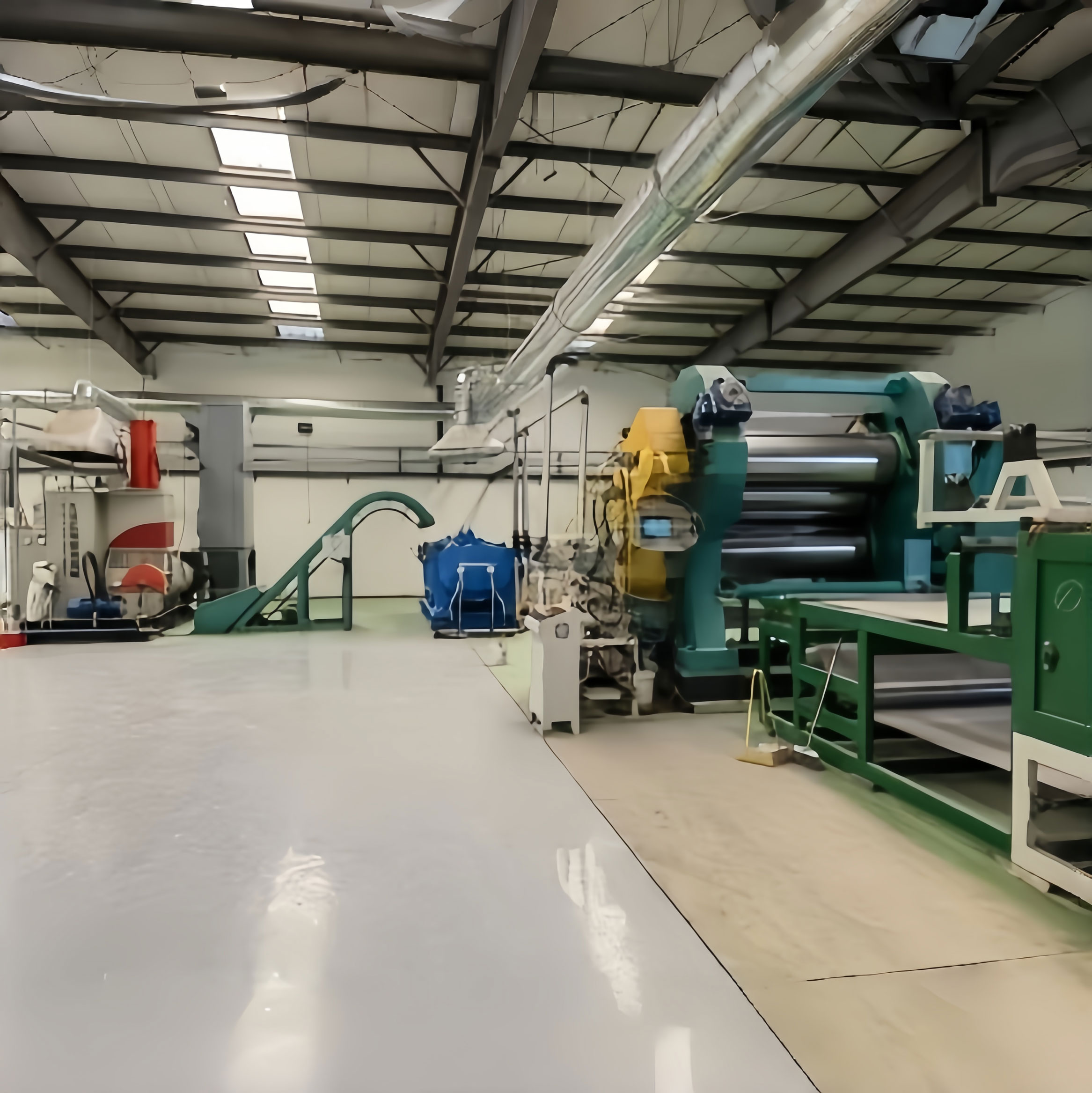 ماكينة الكبس الحراري المسطح تحل مشكلة \"عدم اتزان المعالجة الحرارية + انخفاض الكفاءة\"